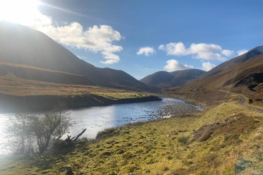 The Cottage Gairlochy Spean Bridge Ngoại thất bức ảnh